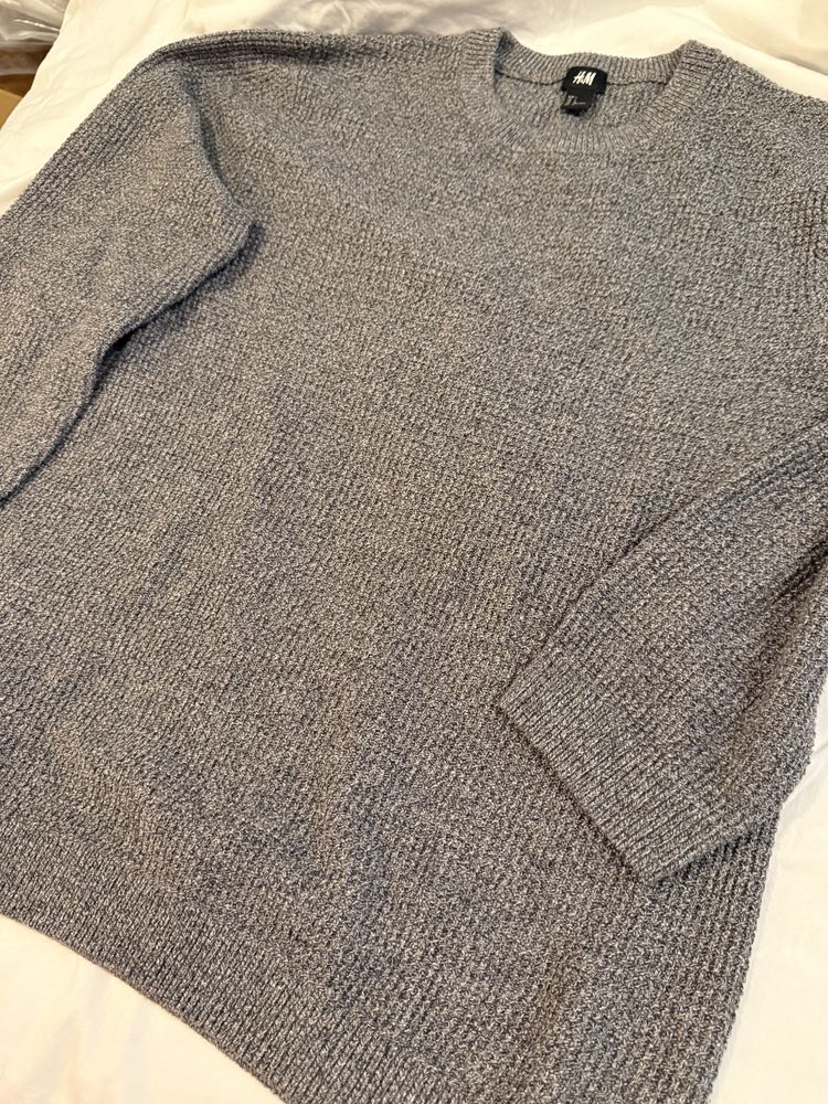 H&M Grey Knit Sweater image 2